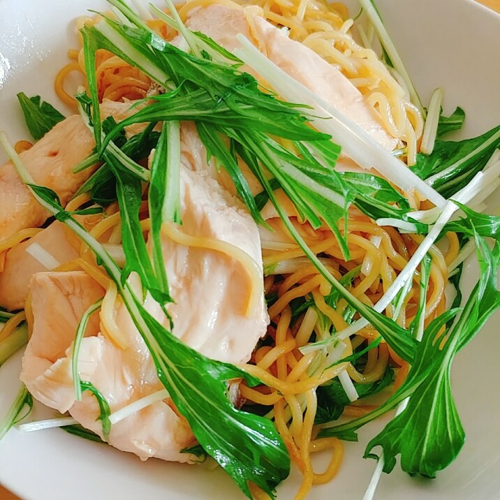 水菜と鶏ハムの和風焼きそば